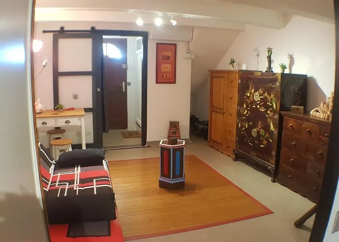 Studio Location Saisonniere De Avril A Fin Octobre