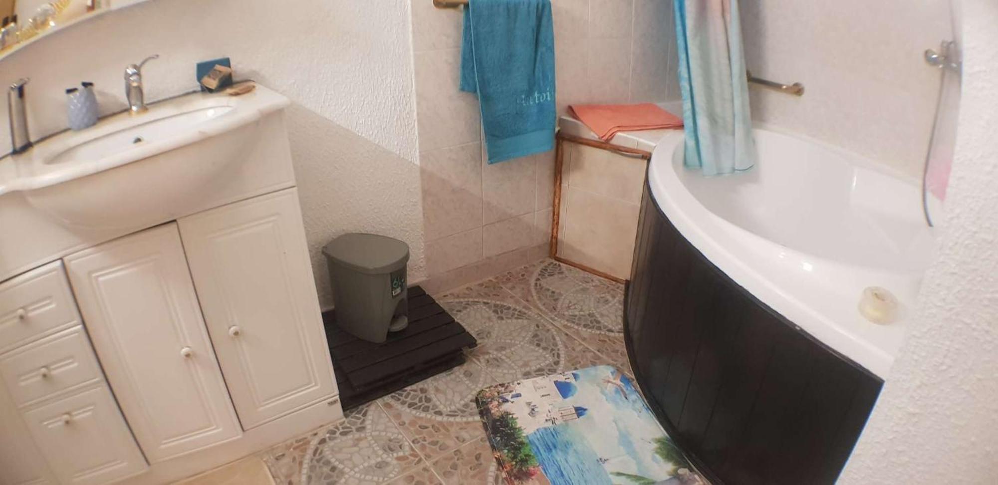 Apartment Location Saisonniere De Avril A Fin Octobre *